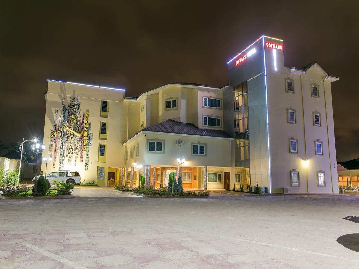 Cofkans Hotel Obuasi Exterior photo